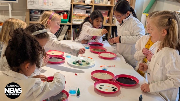 kids doing a science project